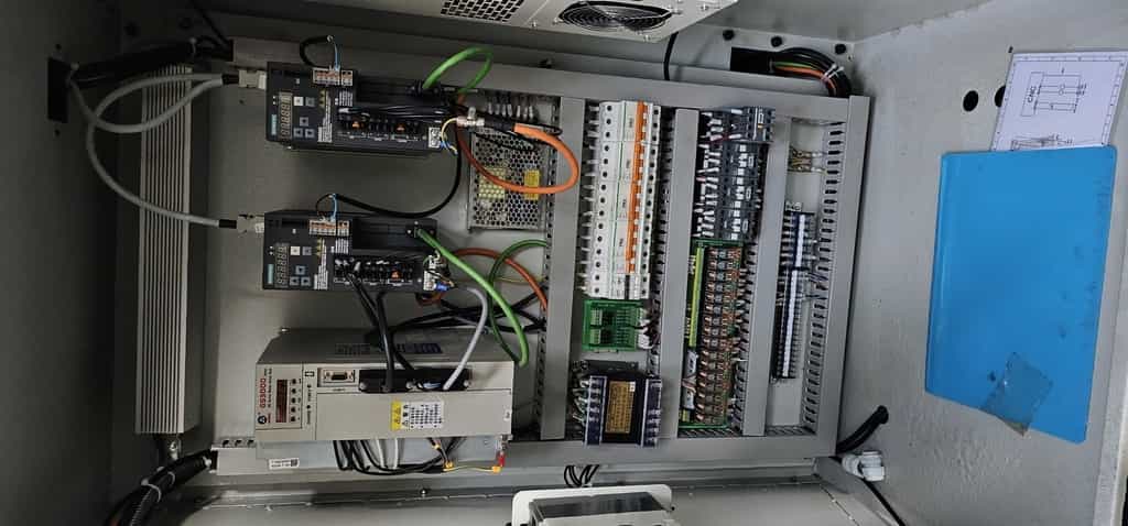 Токарный станок ЧПУ с горизонтальной станиной MetalTec CK 35 x 400 (Комплектация ПРОМ+)