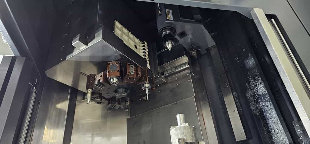 Токарный станок ЧПУ с наклонной станиной MetalTec NEXUS 55MY + ось Y