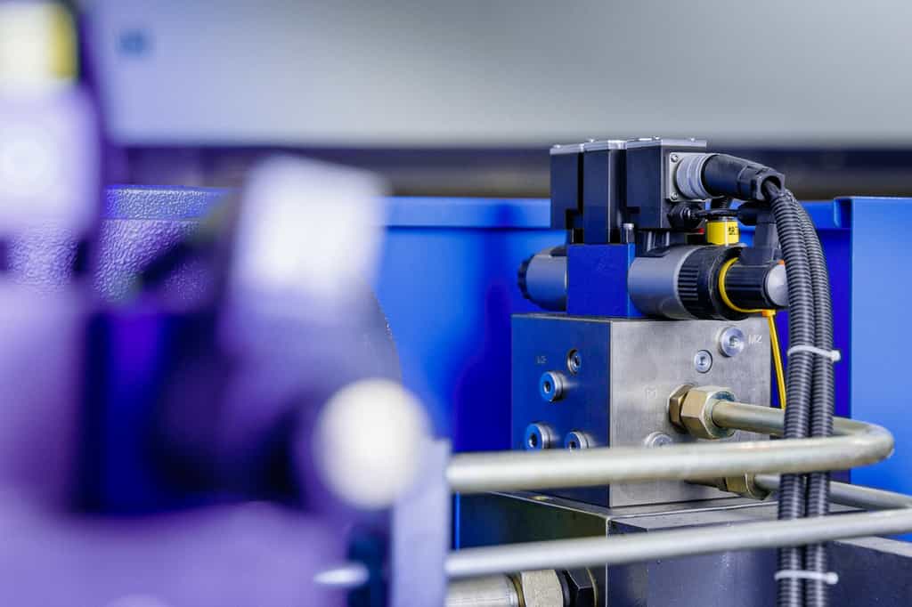 Листогибочный пресс с ЧПУ МТ-15 MetalTec HBС 110/2500