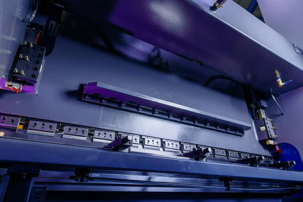 Листогибочный пресс с ЧПУ МТ-15 MetalTec HBС 110/2500