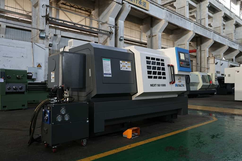 Токарный станок ЧПУ с горизонтальной станиной MetalTec NEXT 50x1000 (Fanuc)