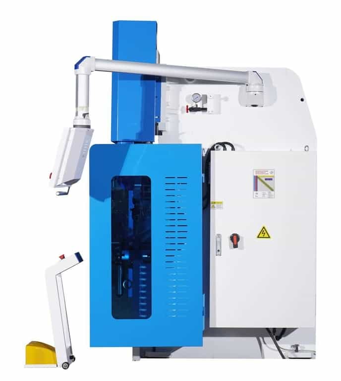 Листогибочный гидравлический пресс с ЧПУ TP10S MetalTec HBM