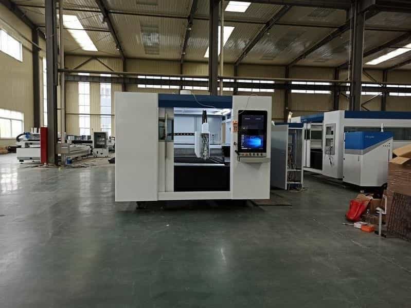 Промышленный комплекс лазерной резки MetalTec 1530P (6000Вт)