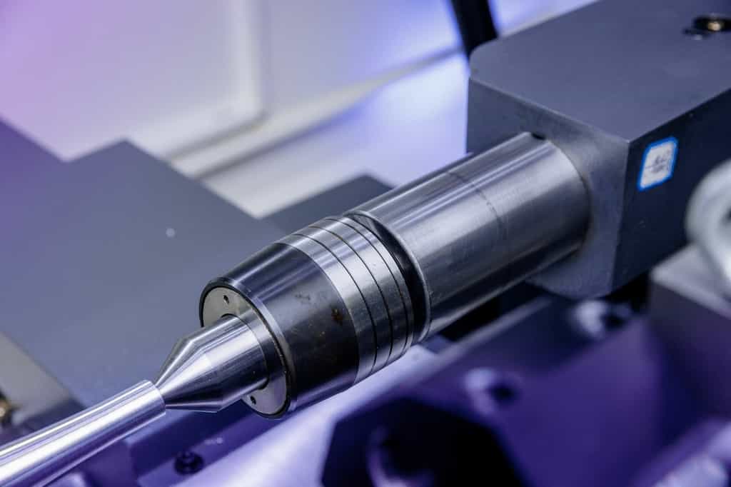 Токарный станок ЧПУ с горизонтальной станиной MetalTec NEXT 50х1000 (KND)